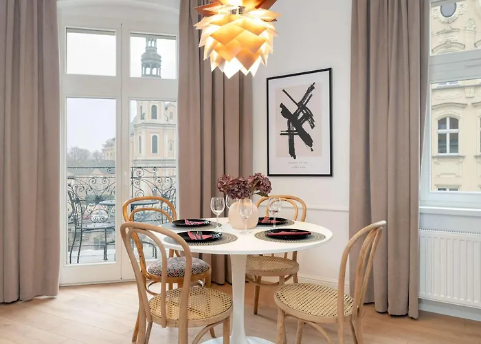 Stylowy W Poznaniu Balkon & Smarttv By Renters דירה פוזנן